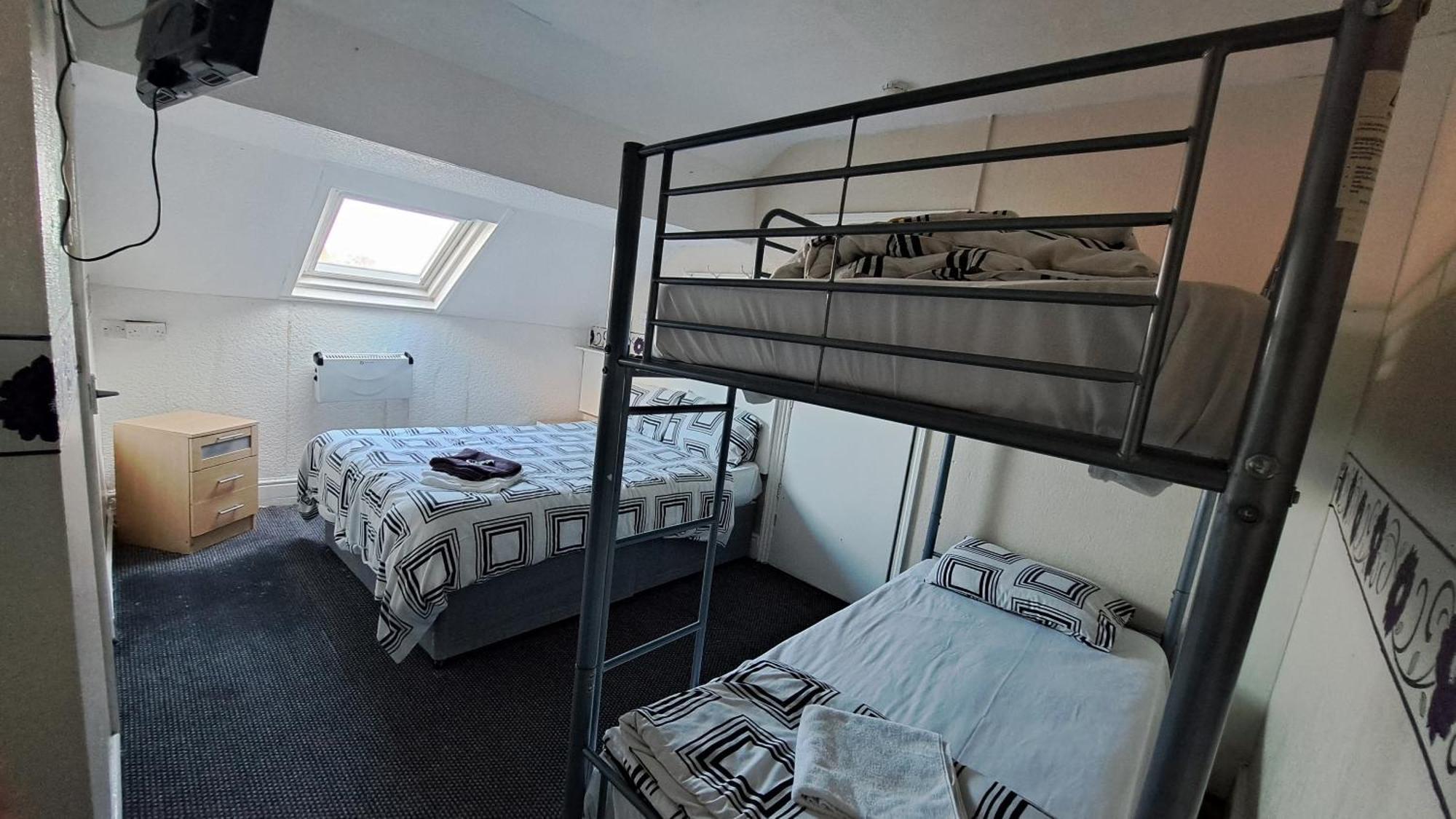 Fern Villa Hotel - Albert Road Blackpool Zimmer foto
