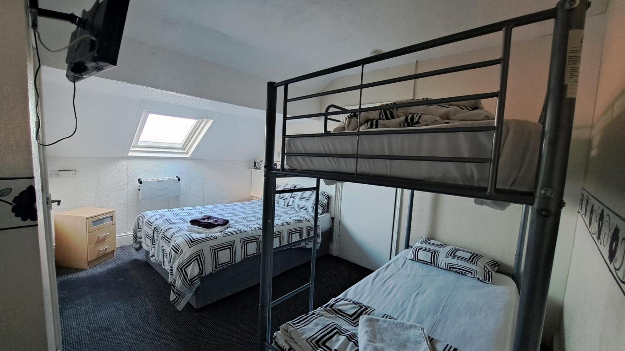 Fern Villa Hotel - Albert Road Blackpool Zimmer foto